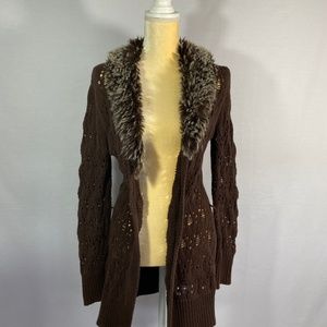 Candie's Sweater w/ Detachable Fur (L)